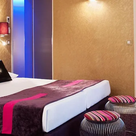 فندق إيه تي إن 3*