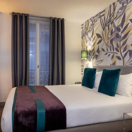 فندق إيه تي إن 3*