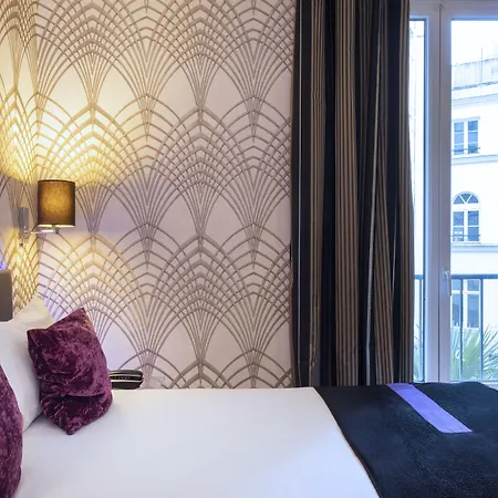 فندق إيه تي إن